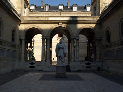 Statue in One of the Courtyards of Sorbonne.JPG